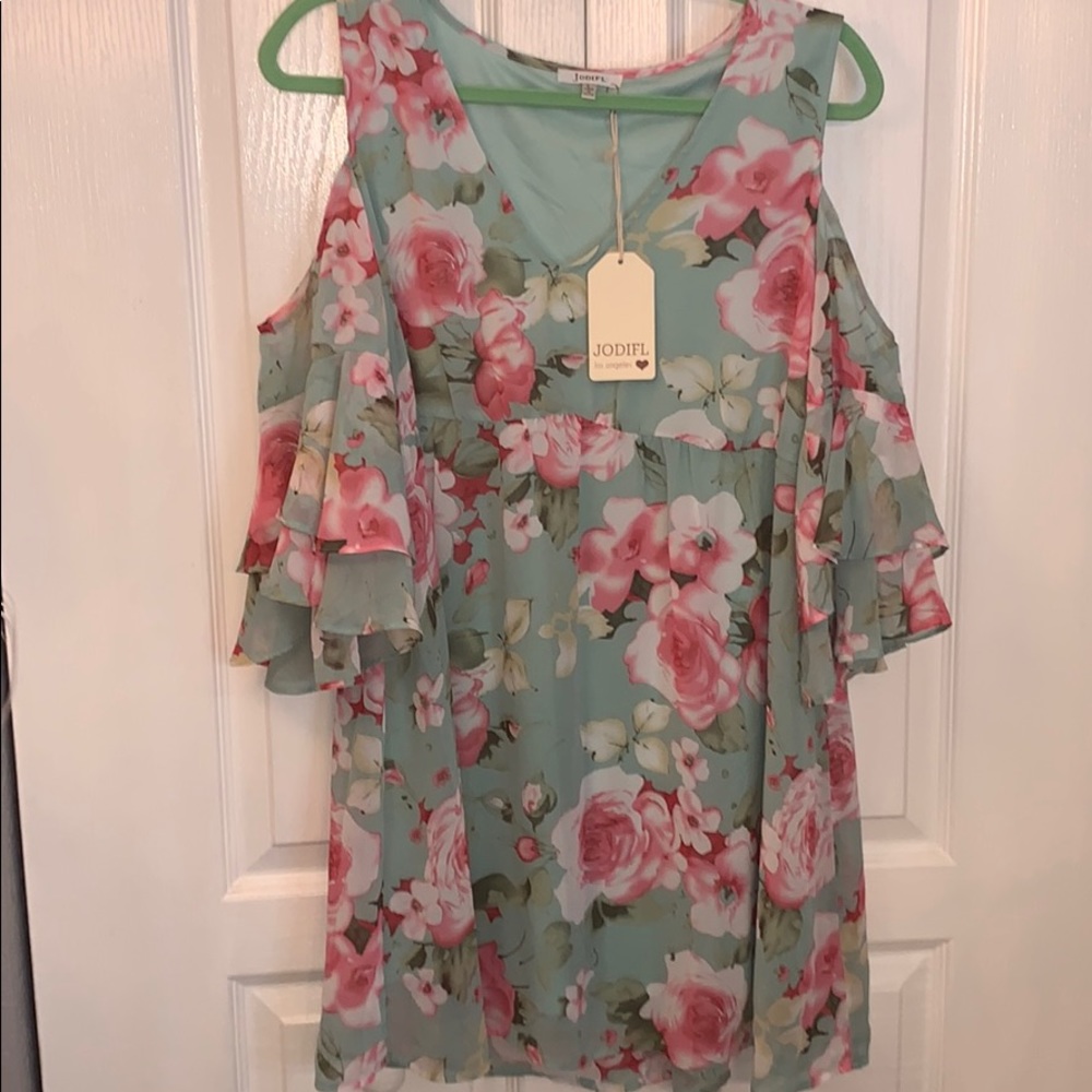 🌸 NWT Jodifl Floral Cold shoulder mini dress L